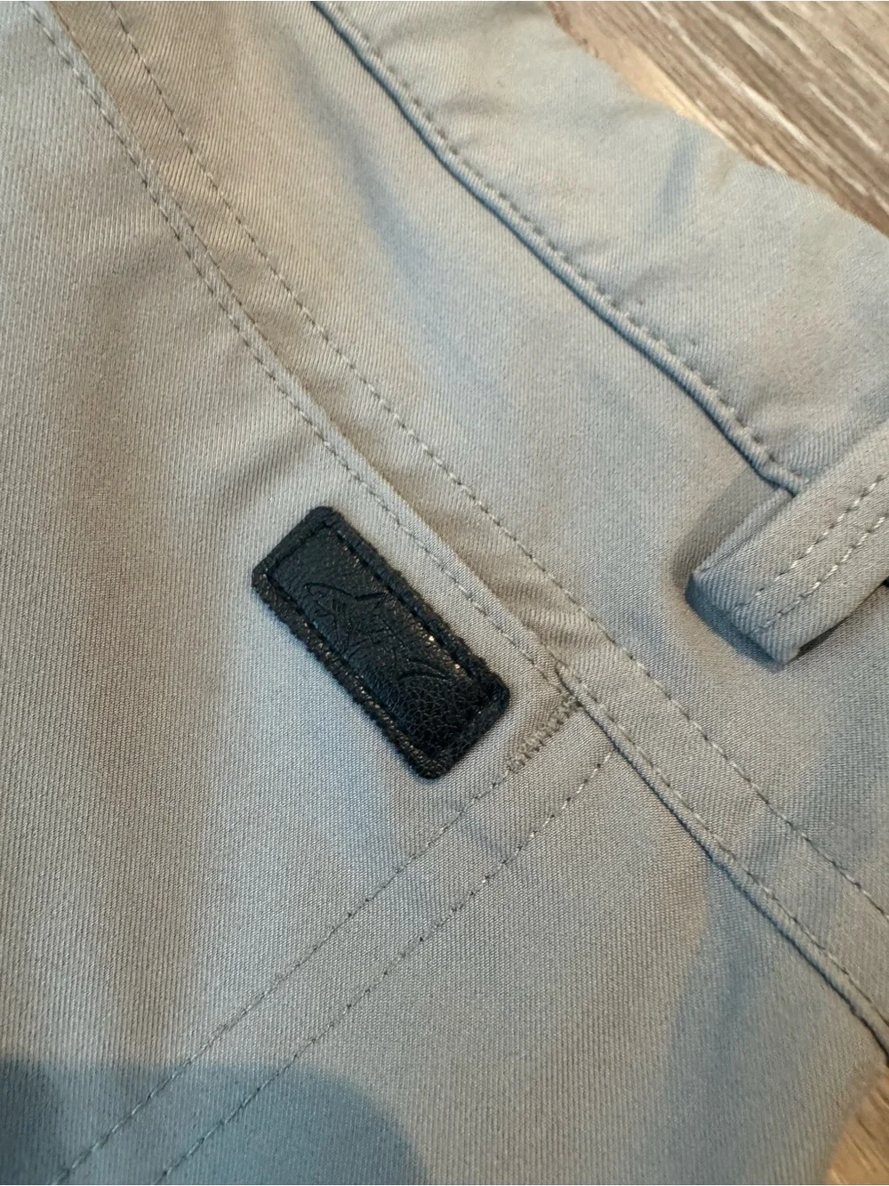 34” x30” 2 pairs of Greg Norman athlesure pants - Picture 9 of 13